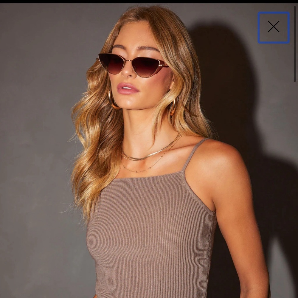 VICI Sophisticated Lady Tank, size Medium. NWT